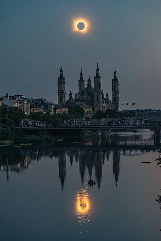 Foto del dia elegida por NASA realizada en Zarqagoza